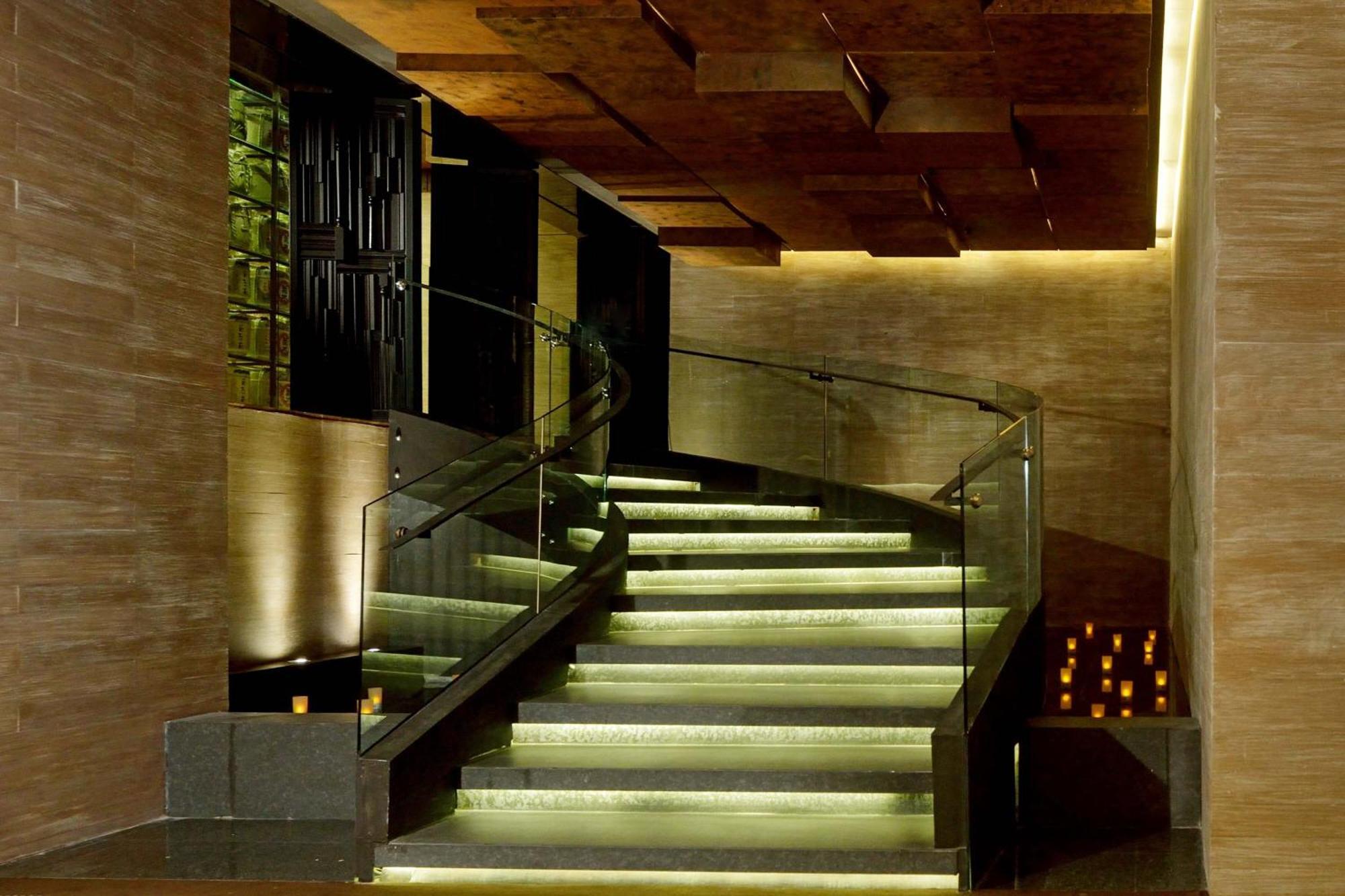 The Westin Grande Sukhumvit, होटल 5*